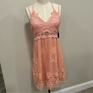 NO BOUNDARIES Sleeveless Lace Mini Dress Sandstone Pink Size Medium 7-9 New